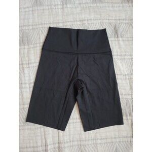 Aerie bike shorts‎ 9" M nwt